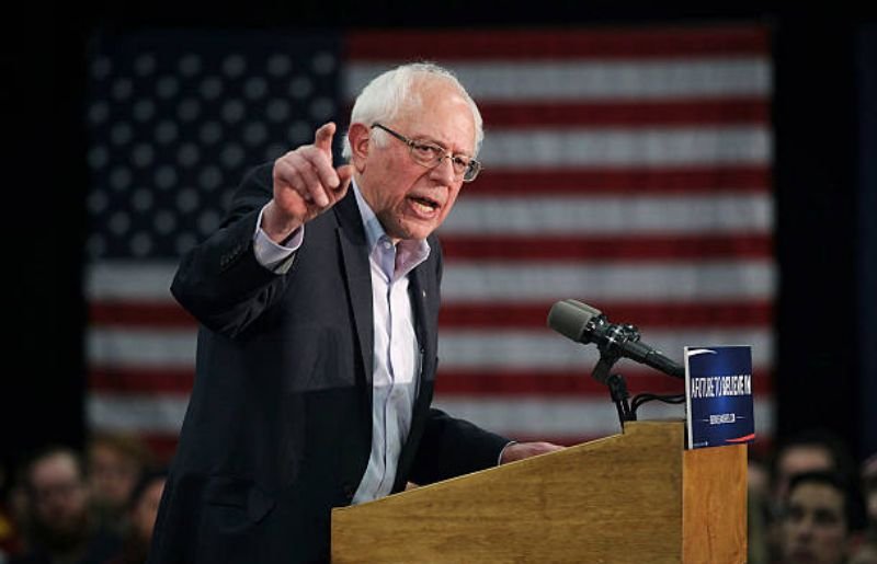 Sanders @ Campaigns Across Iowa Ahead Of Caucuses