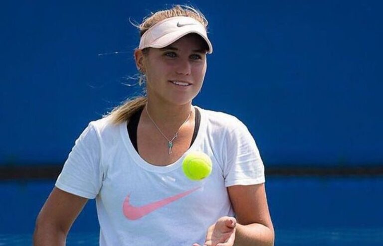 Sofia Kenin Net Worth 2021: Tennis | Instagram | Parents | Coach